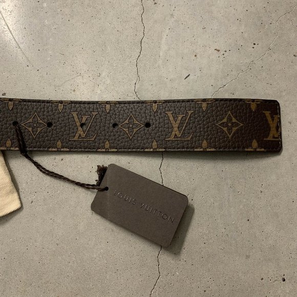 LOUIS VUITTON X SUPREME Men's LV Initiales 40MM